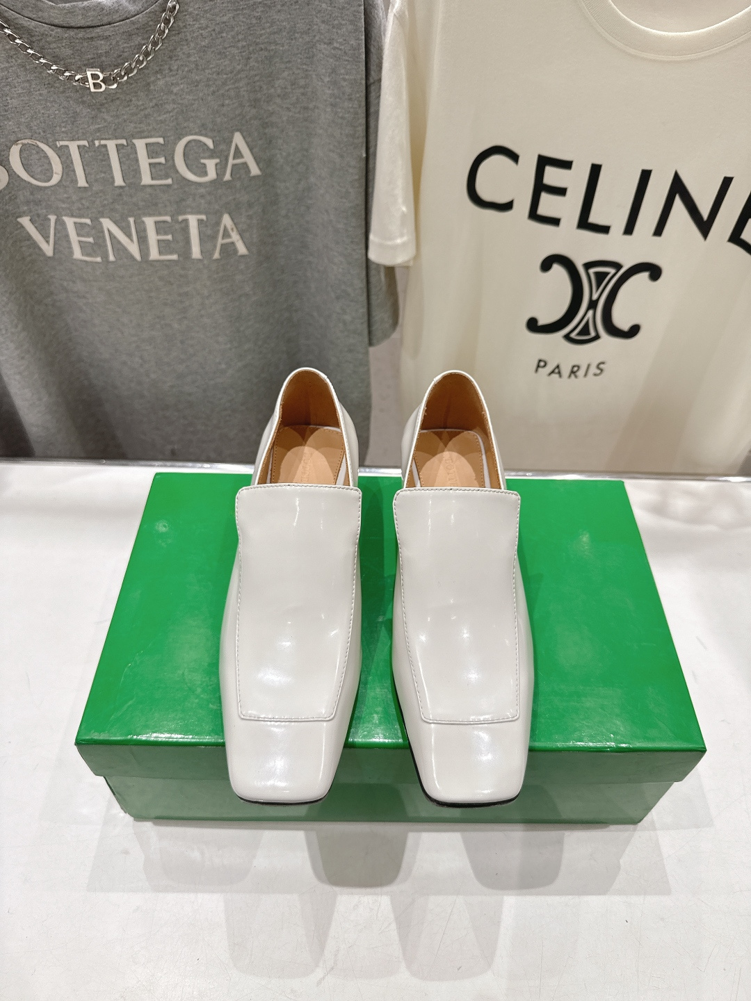 高版本出厂 Bottega Veneta/BV F065 2026ss新款中跟小方头玛丽珍高跟鞋小皮鞋高