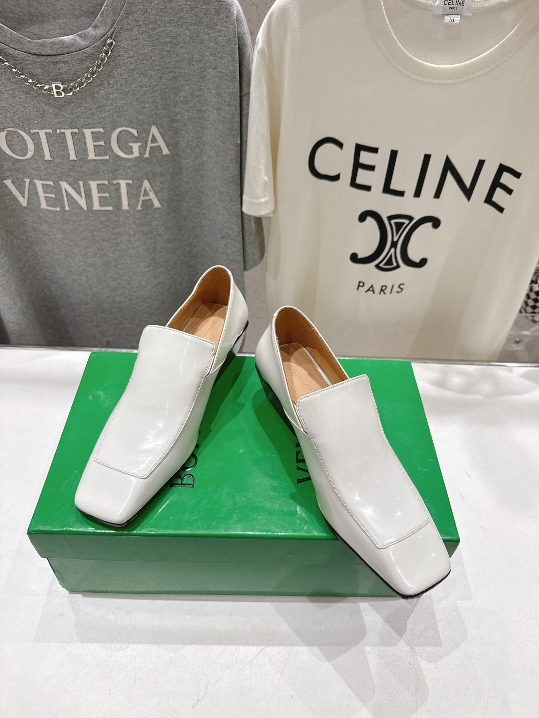 高版本出厂 Bottega Veneta/BV F065 2026ss新款中跟小方头玛丽珍高跟鞋小皮鞋高