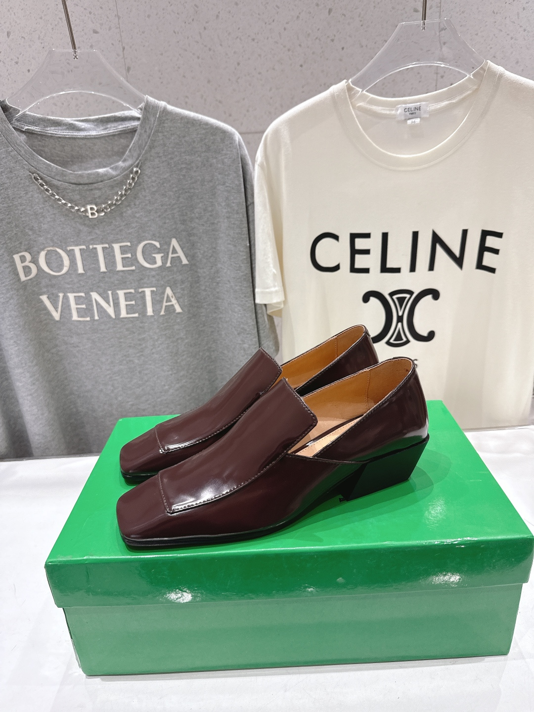 高版本出厂 Bottega Veneta/BV F065 2026ss新款中跟小方头玛丽珍高跟鞋小皮鞋高