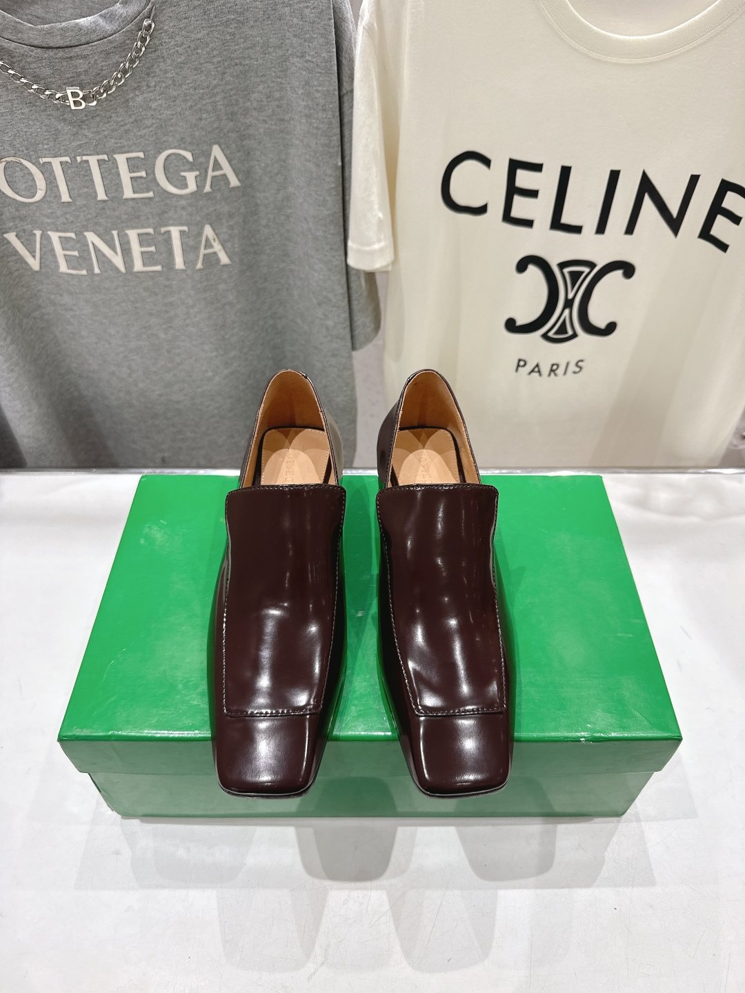 高版本出厂 Bottega Veneta/BV F065 2026ss新款中跟小方头玛丽珍高跟鞋小皮鞋高