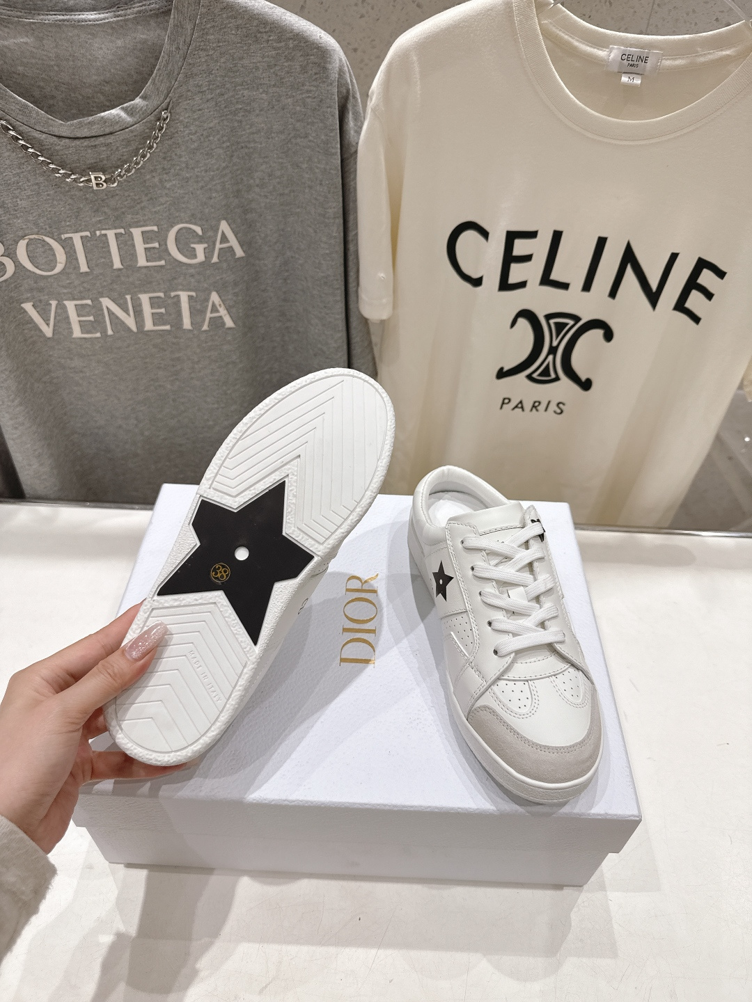 高版本出厂 薄底 Dior*迪奥 Star F019 D家2026ss新款系带平底休闲鞋半拖小白鞋延续经