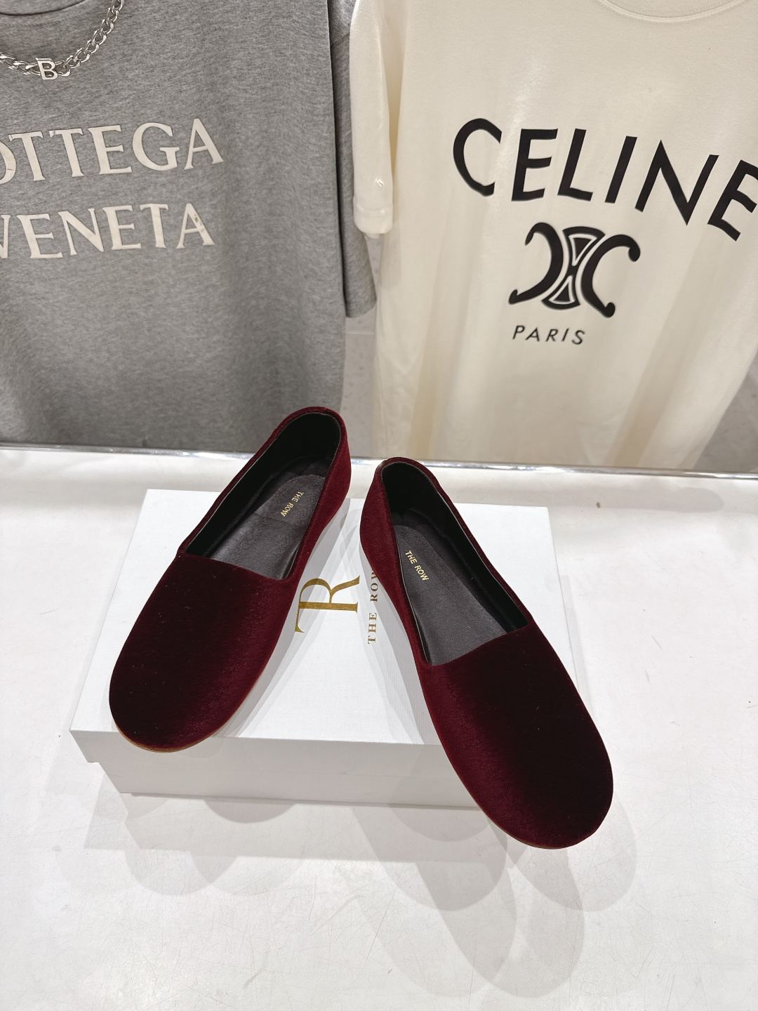 高版本出厂 The Row 2026ss官方同步爆款平底乐福鞋一脚蹬单鞋非常舒服的一款平底鞋，极简设计理