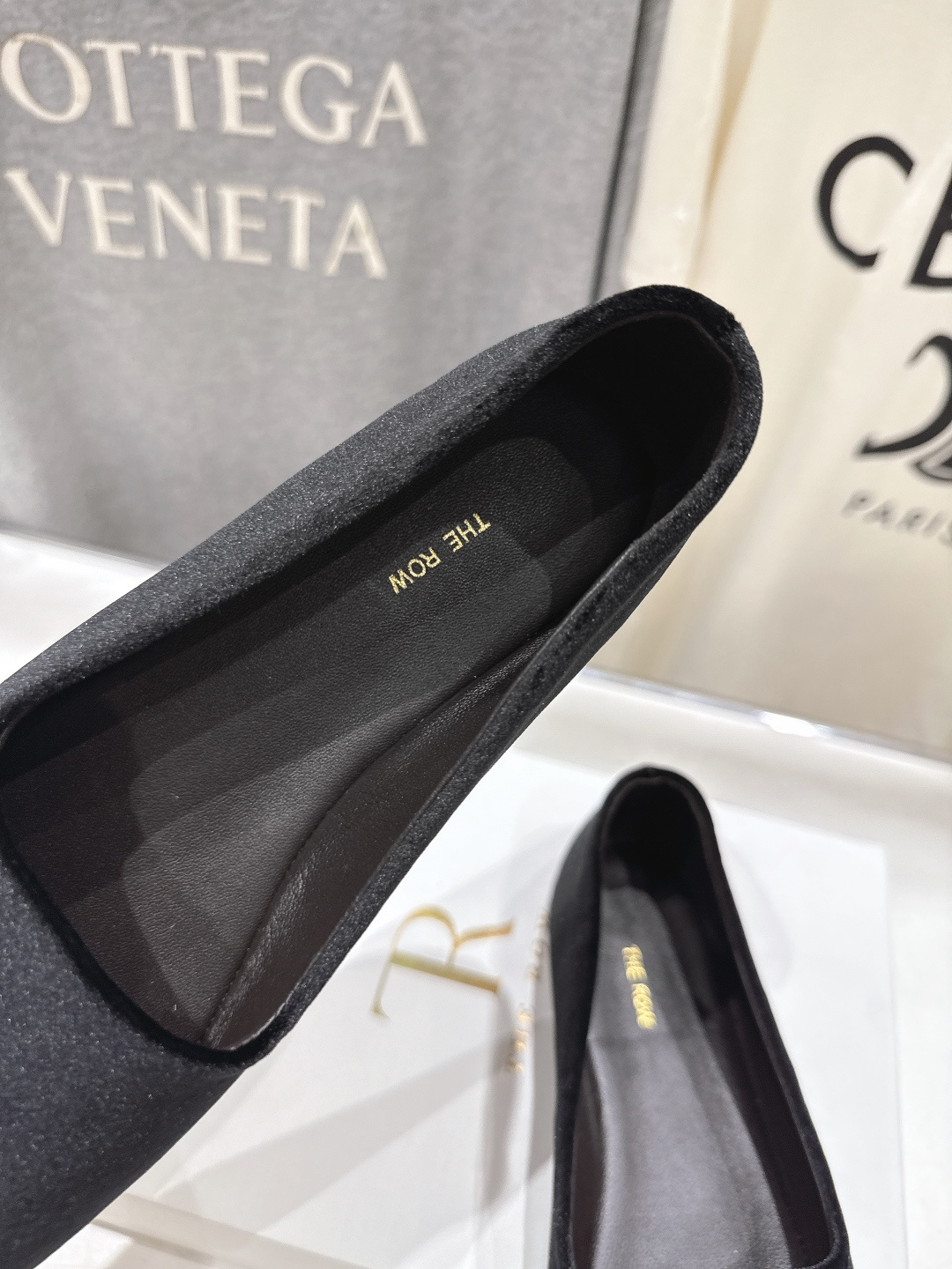 高版本出厂 The Row 2026ss官方同步爆款平底乐福鞋一脚蹬单鞋非常舒服的一款平底鞋，极简设计理