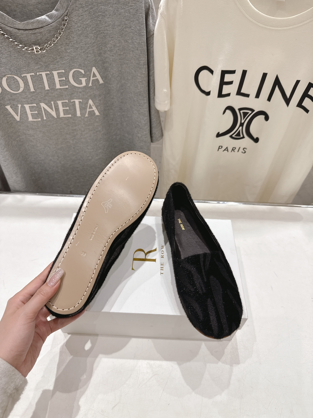 高版本出厂 The Row 2026ss官方同步爆款平底乐福鞋一脚蹬单鞋非常舒服的一款平底鞋，极简设计理