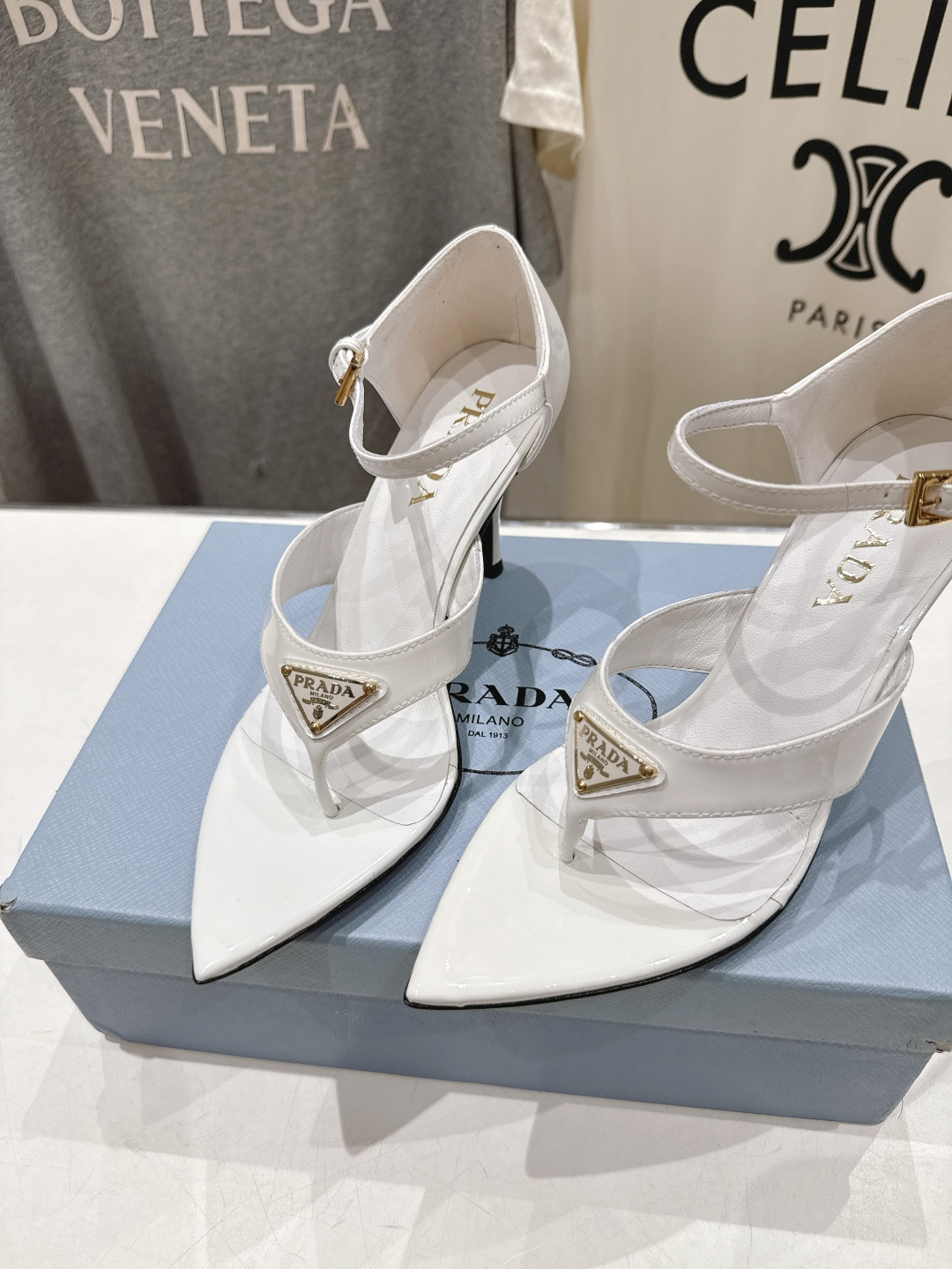 高版本出厂 PRADA* 普拉达P家F025 26ss夏季新品仙女风尖头高跟鞋凉鞋原版购入1:1开发，细