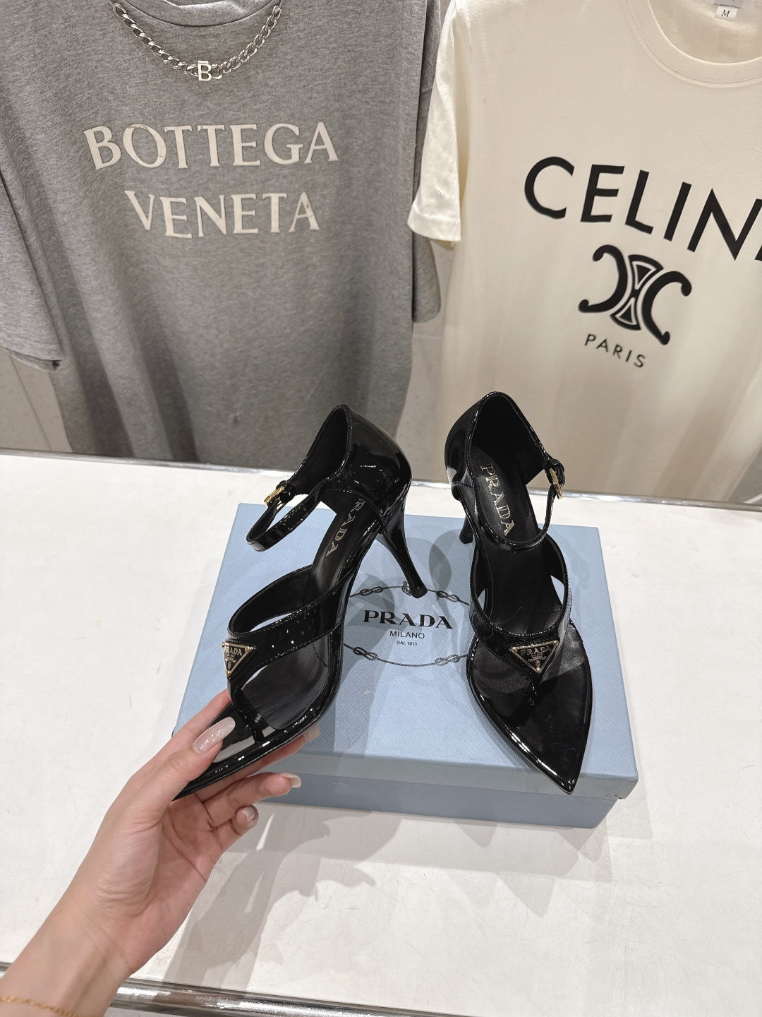 高版本出厂 PRADA* 普拉达P家F025 26ss夏季新品仙女风尖头高跟鞋凉鞋原版购入1:1开发，细