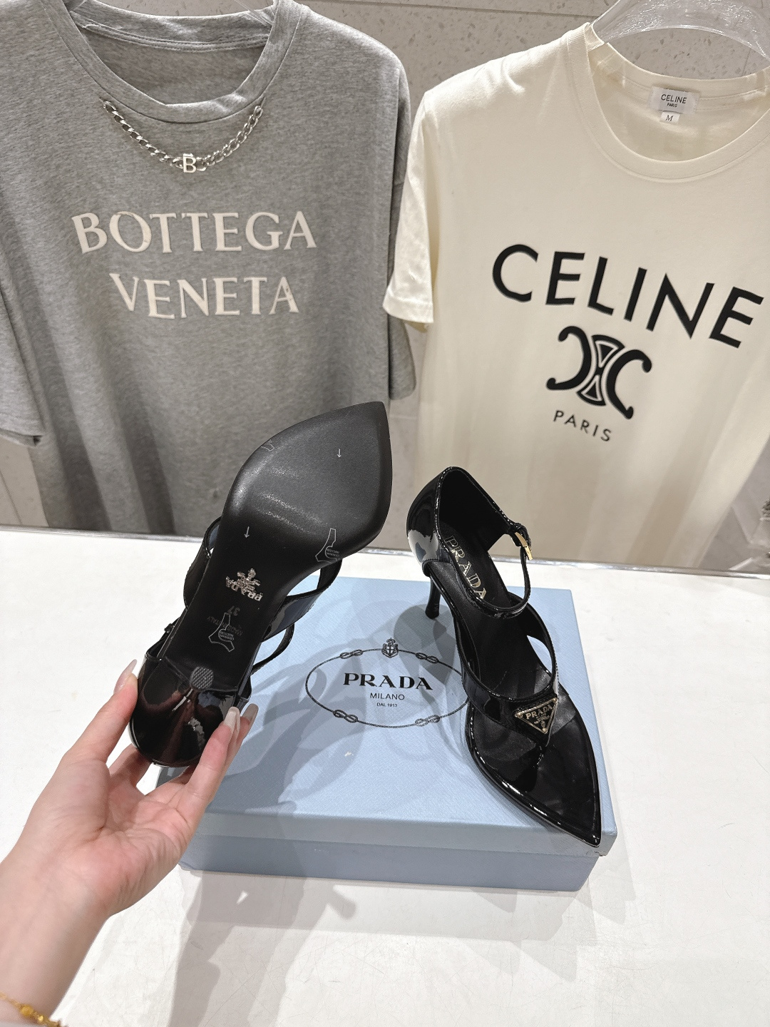 高版本出厂 PRADA* 普拉达P家F025 26ss夏季新品仙女风尖头高跟鞋凉鞋原版购入1:1开发，细