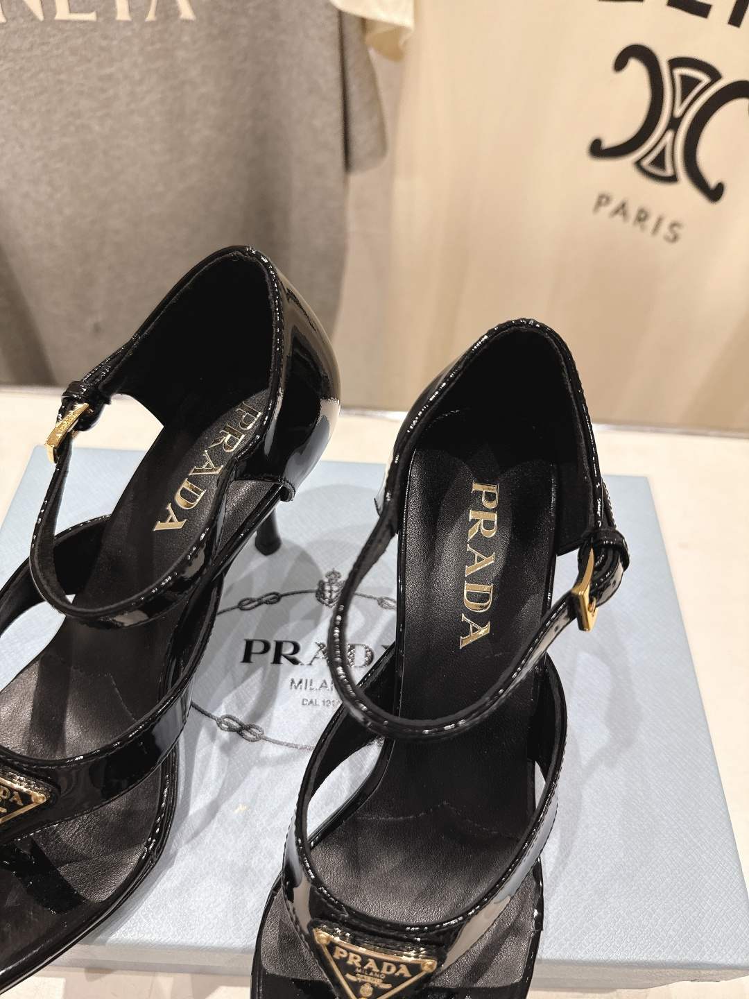 高版本出厂 PRADA* 普拉达P家F025 26ss夏季新品仙女风尖头高跟鞋凉鞋原版购入1:1开发，细