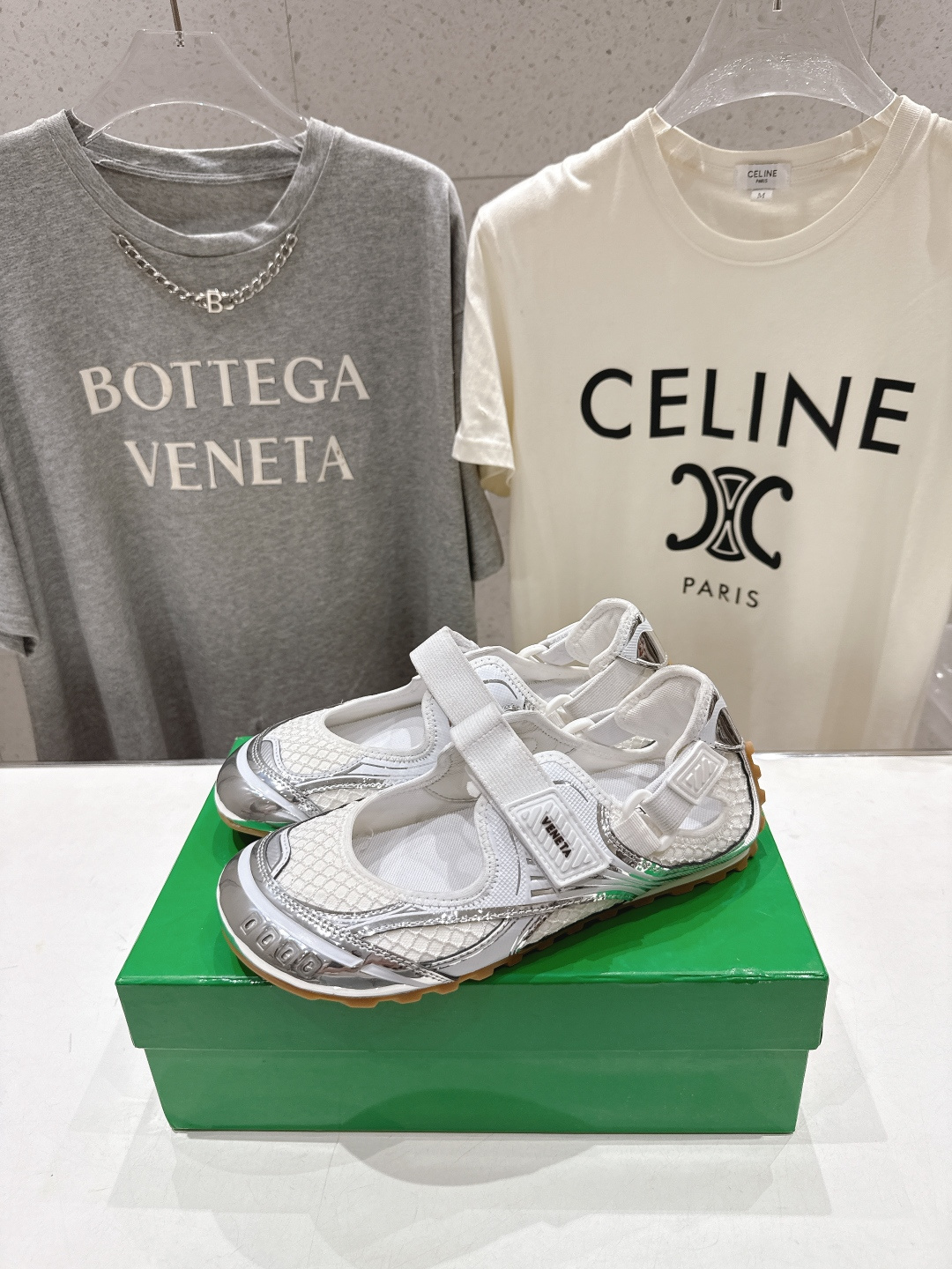 高版本出厂 Bottega Veneta/BV F065 2026ss新款玛丽珍 BV Orbit Fl