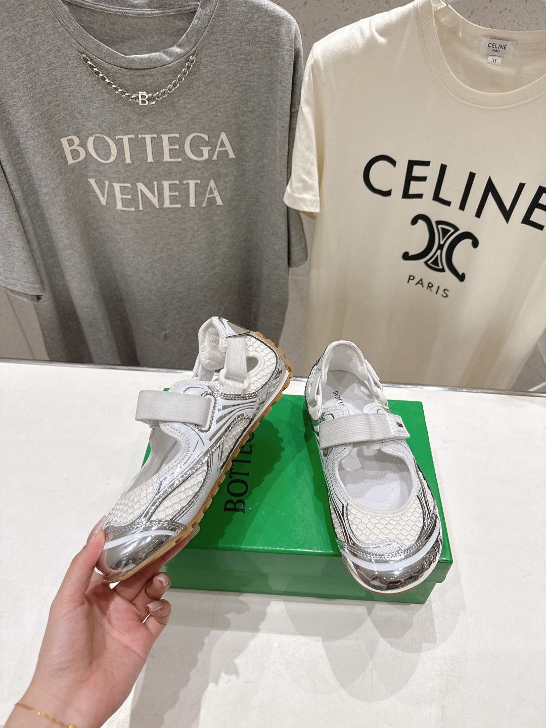 高版本出厂 Bottega Veneta/BV F065 2026ss新款玛丽珍 BV Orbit Fl