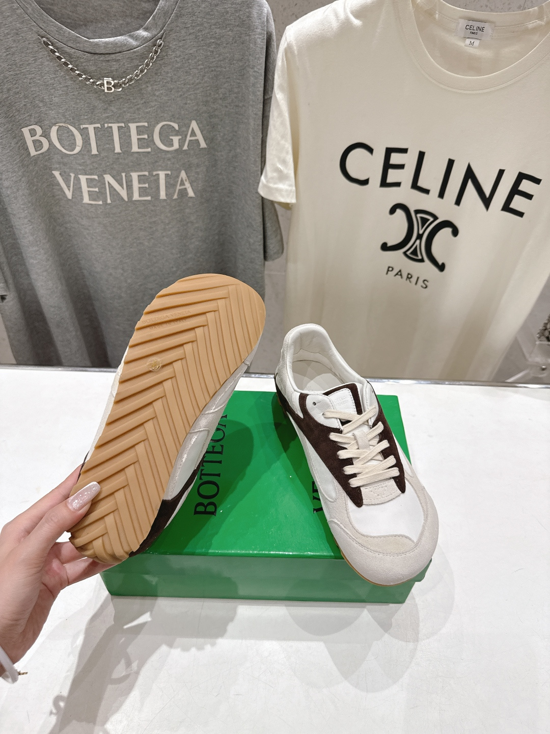 高版本出厂 情侣款 Bottega Veneta/BV F065 2026ss最新IVULCAN系列情侣