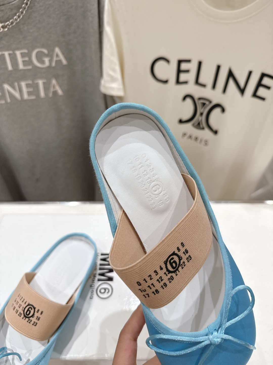 高版本出厂 布面 MM6马吉拉2026ss新品最近超级🔥的平底半拖玛丽珍芭蕾舞鞋舒适度不用说 肯定会很舒