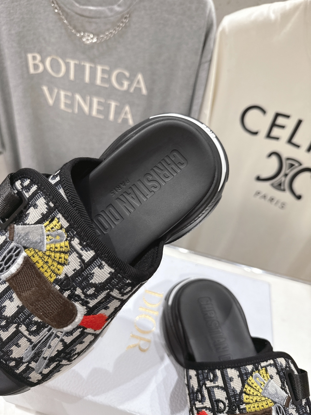 高版本出厂 【高品质】Dior*迪奥D家F019 2026ss夏季新款厚底魔术贴沙滩拖鞋～经典版型 搭配