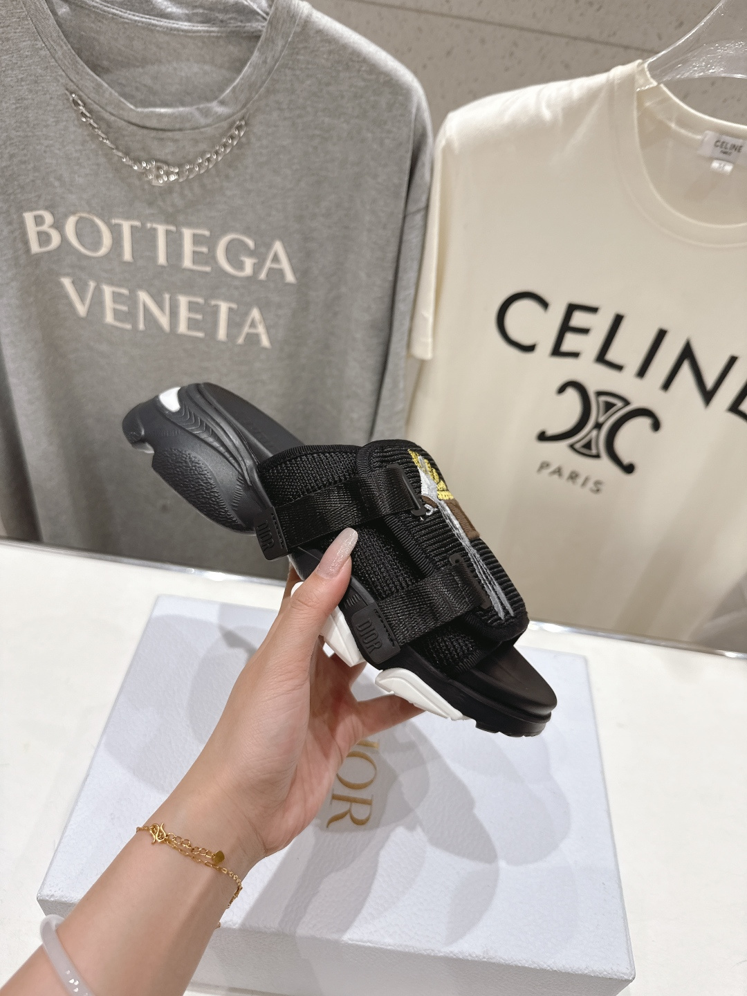 高版本出厂 【高品质】Dior*迪奥D家F019 2026ss夏季新款厚底魔术贴沙滩拖鞋～经典版型 搭配