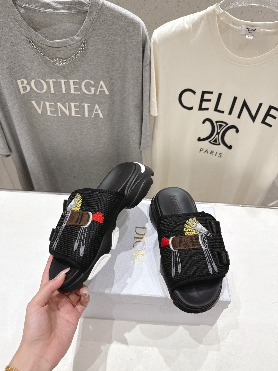 高版本出厂 【高品质】Dior*迪奥D家F019 2026ss夏季新款厚底魔术贴沙滩拖鞋～经典版型 搭配