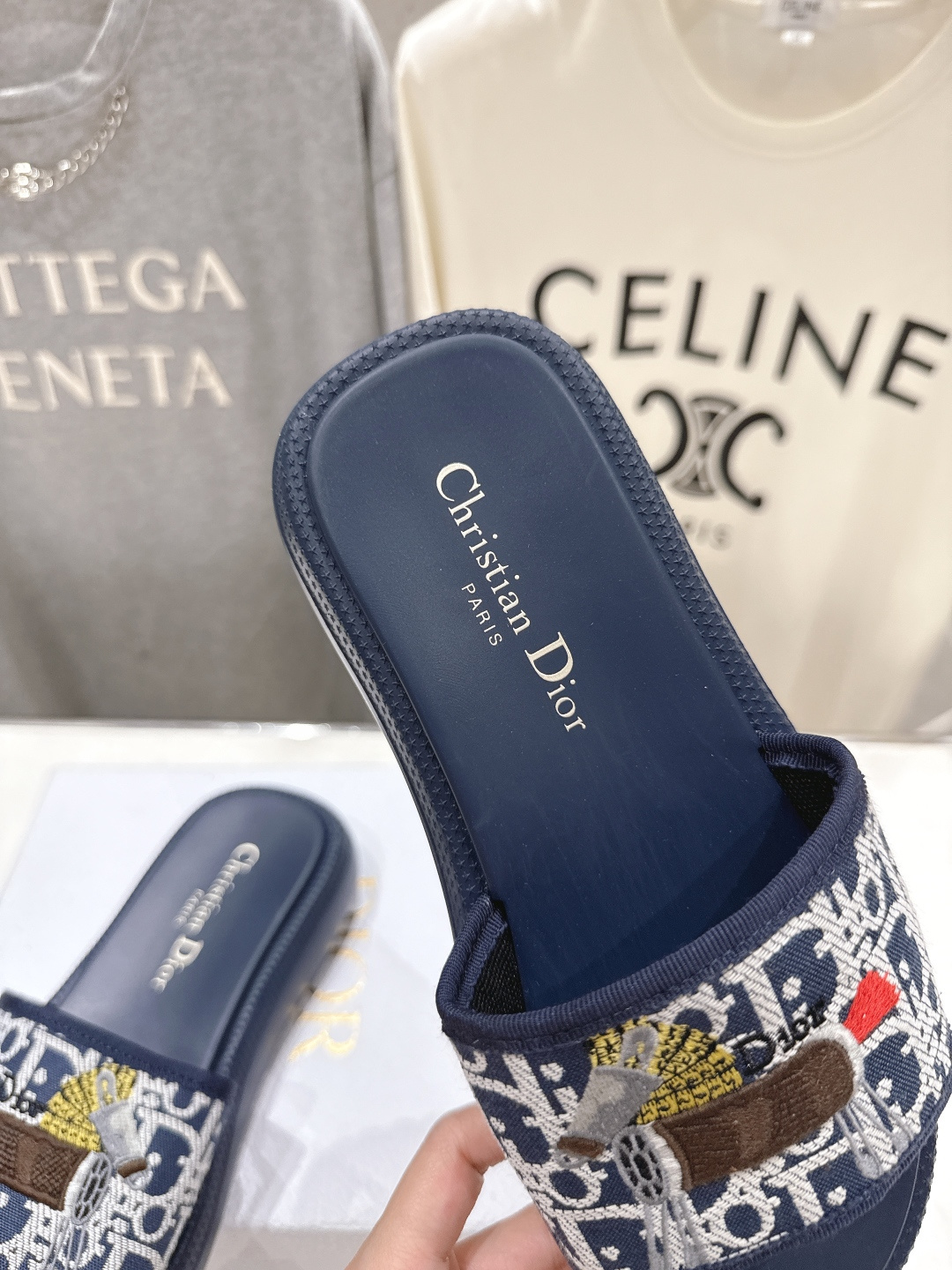 高版本出厂 【高品质】Dior*迪奥D家F019 2026ss夏季新款厚底沙滩拖鞋～经典版型 搭配贴合脚