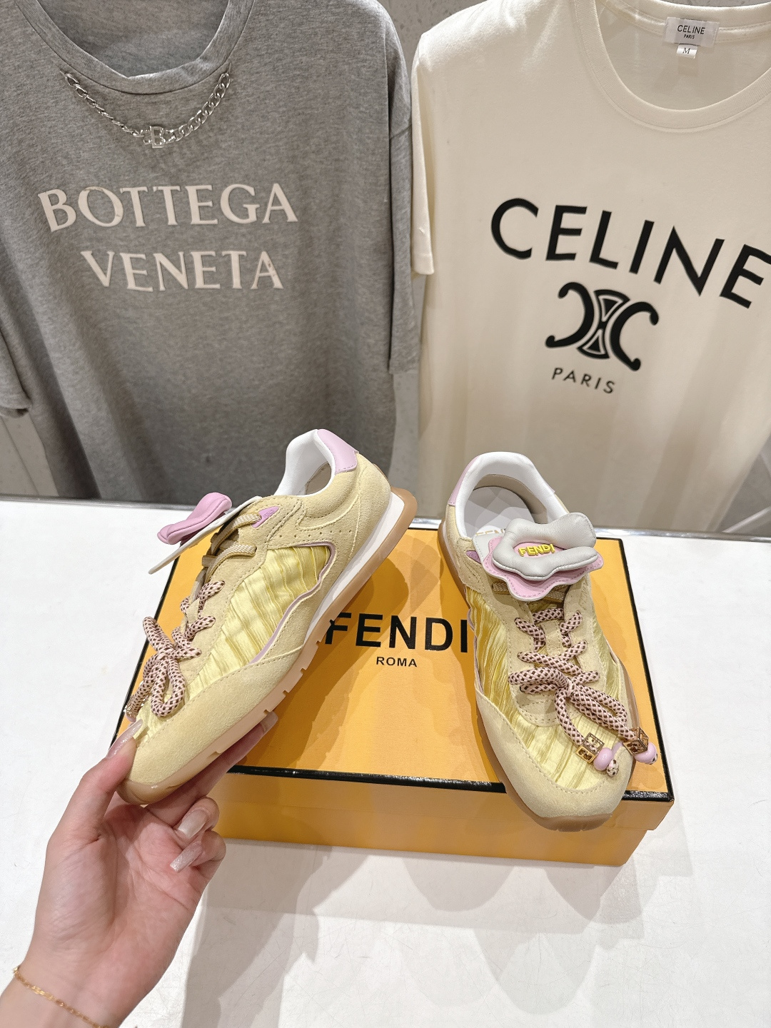 高版本出厂 Fendi 芬迪F029 26ss时装周走秀新款板鞋休闲运动鞋 FD match 升级新款 