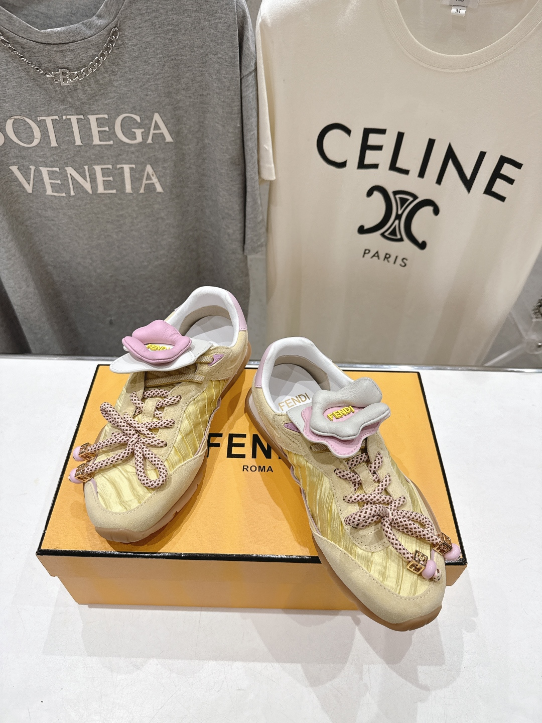 高版本出厂 Fendi 芬迪F029 26ss时装周走秀新款板鞋休闲运动鞋 FD match 升级新款 