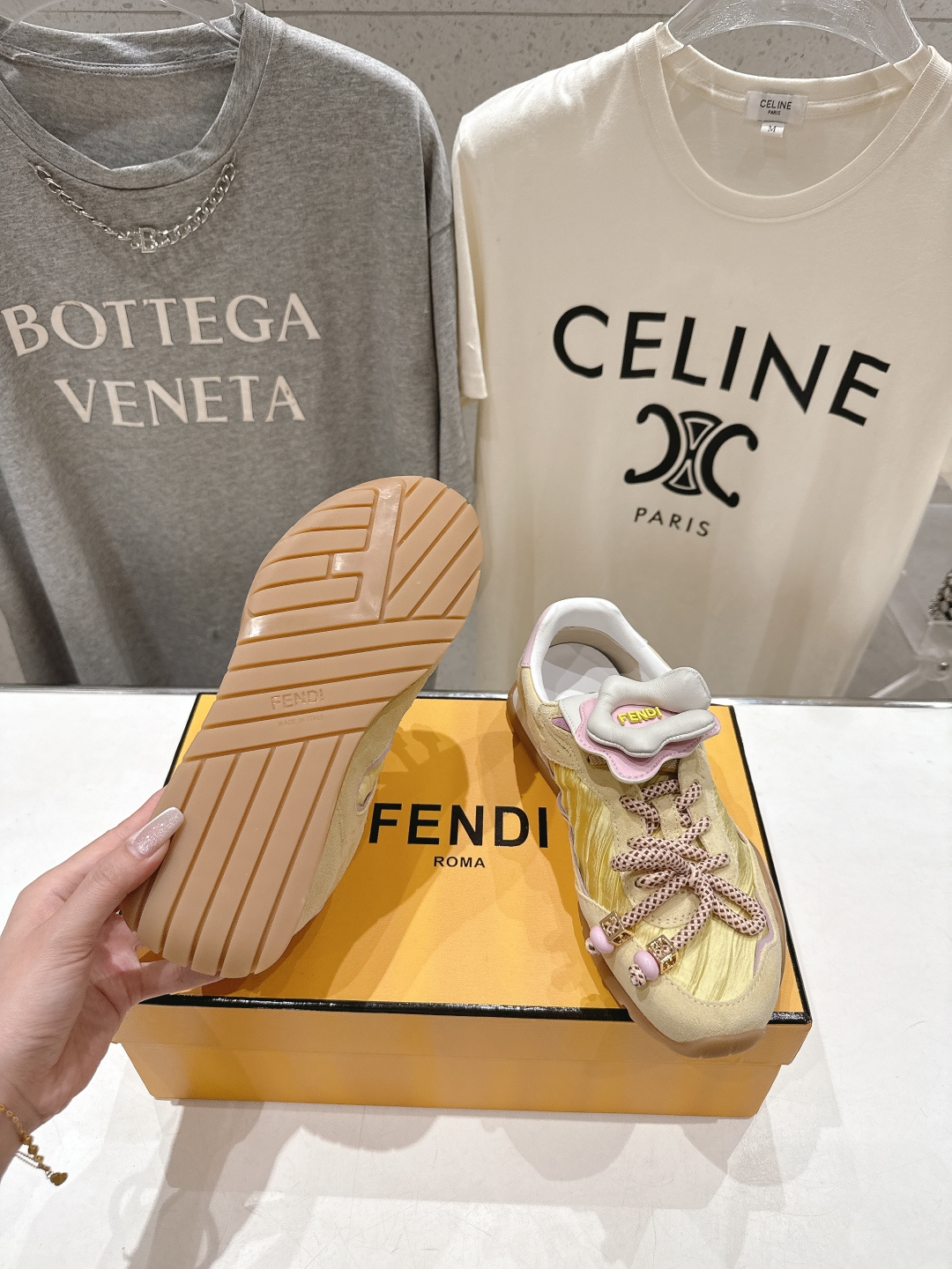 高版本出厂 Fendi 芬迪F029 26ss时装周走秀新款板鞋休闲运动鞋 FD match 升级新款 