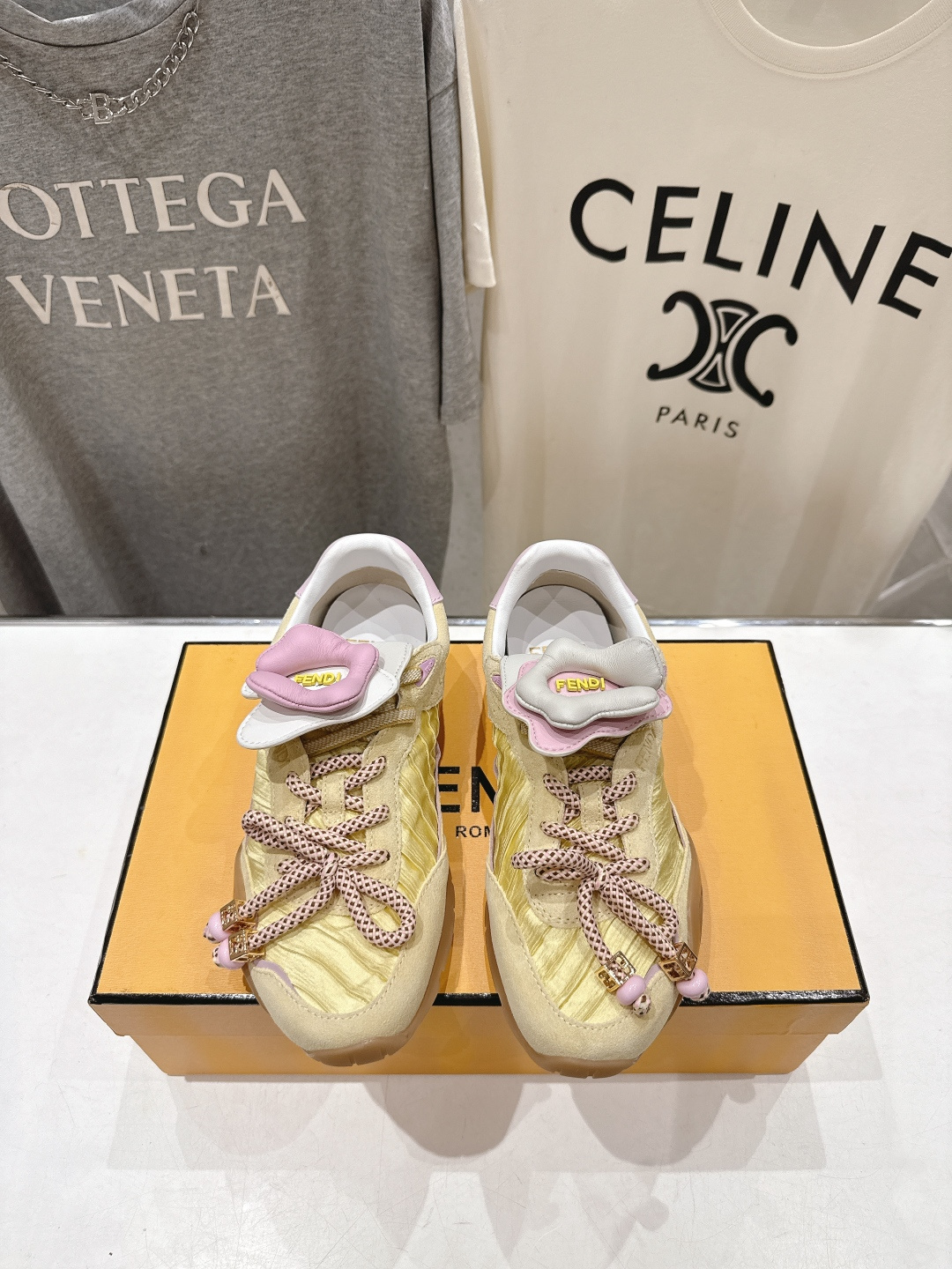 高版本出厂 Fendi 芬迪F029 26ss时装周走秀新款板鞋休闲运动鞋 FD match 升级新款 