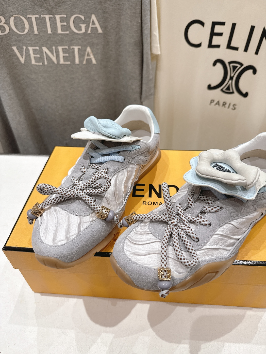 高版本出厂 Fendi 芬迪F029 26ss时装周走秀新款板鞋休闲运动鞋 FD match 升级新款 