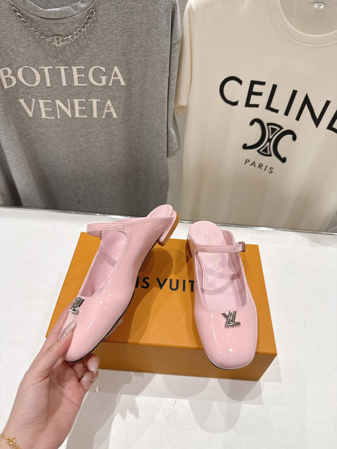 高版本出厂 Louis Vuitton ss26 new arrival LV驴牌春夏系列玛丽珍平底鞋半