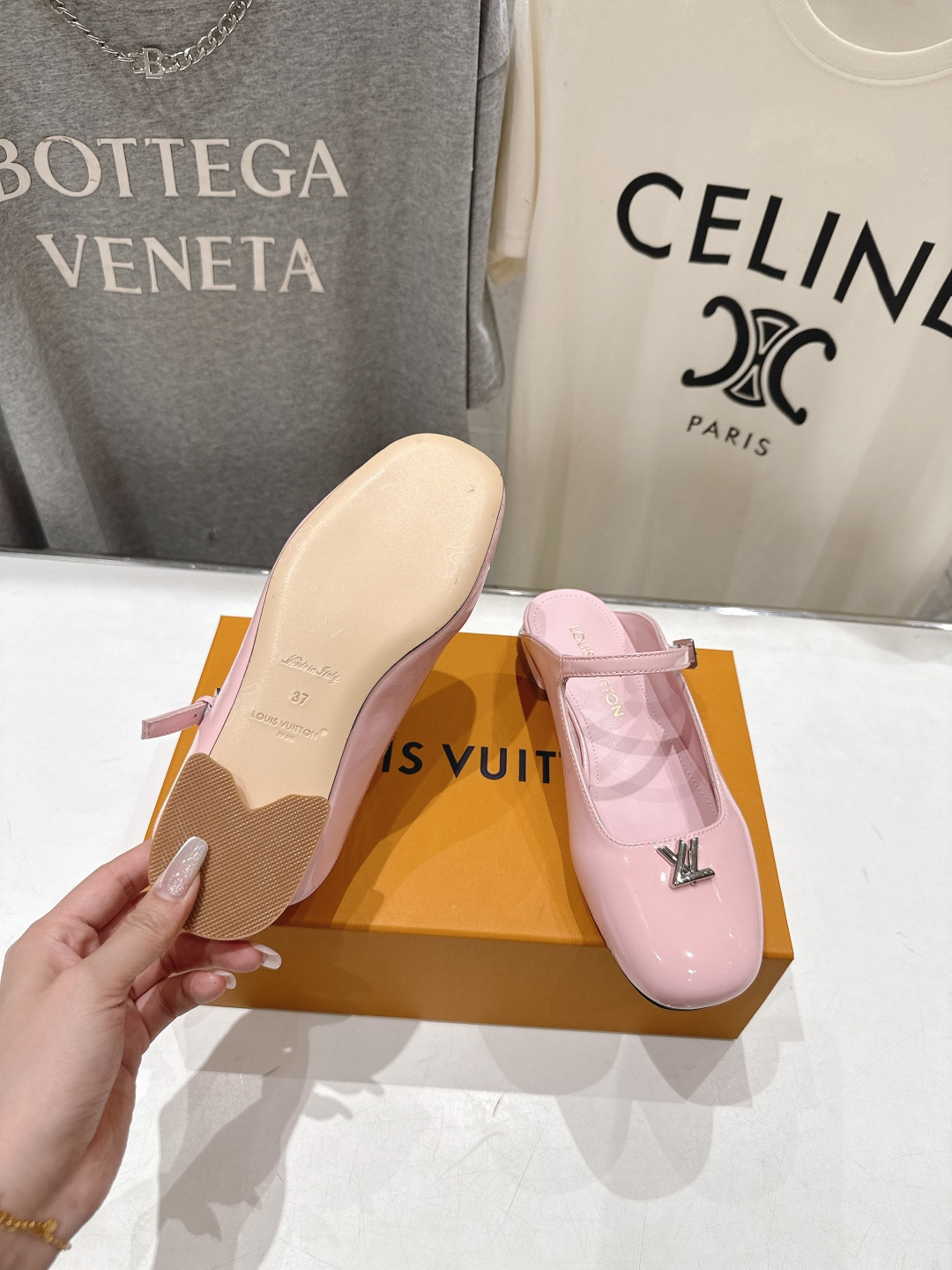 高版本出厂 Louis Vuitton ss26 new arrival LV驴牌春夏系列玛丽珍平底鞋半