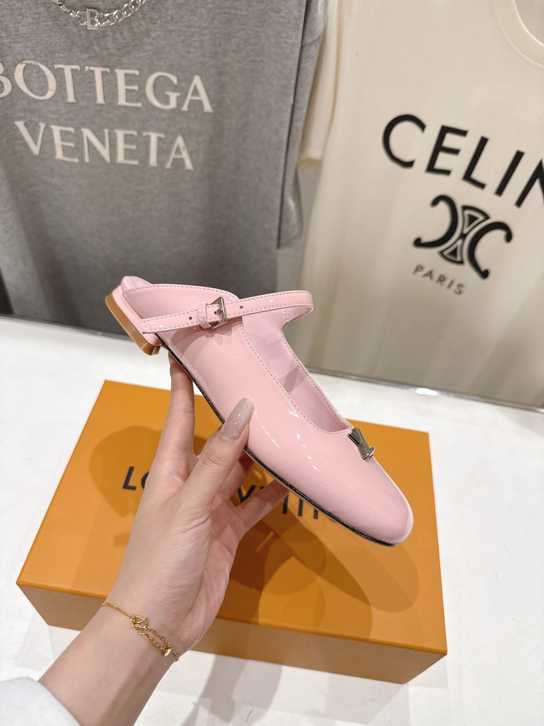 高版本出厂 Louis Vuitton ss26 new arrival LV驴牌春夏系列玛丽珍平底鞋半