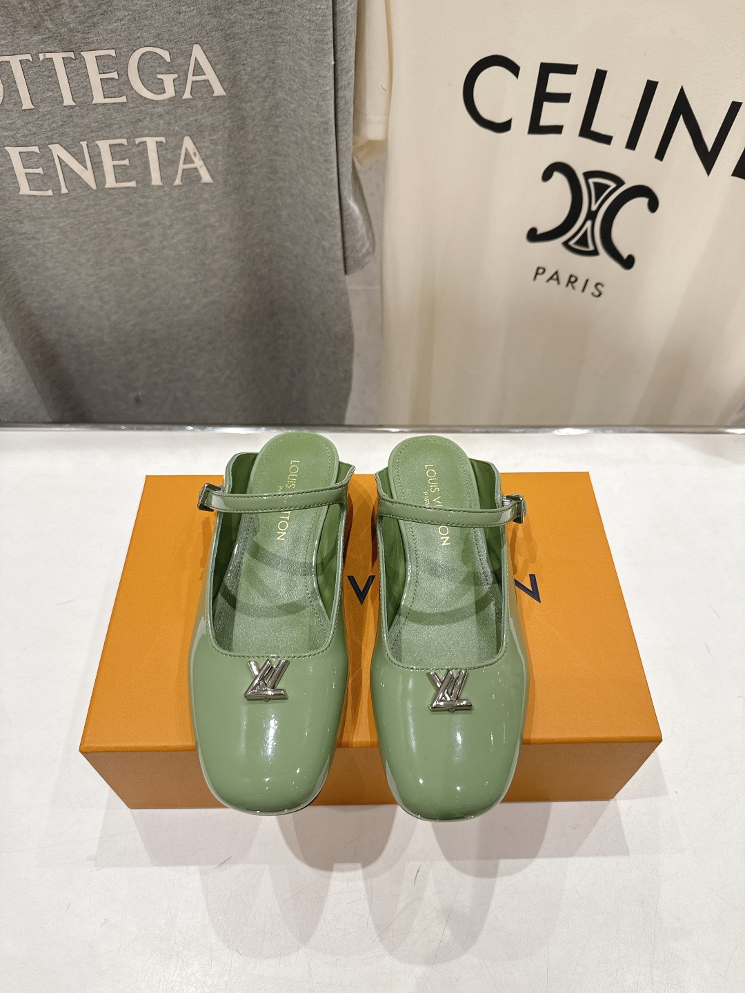 高版本出厂 Louis Vuitton ss26 new arrival LV驴牌春夏系列玛丽珍平底鞋半