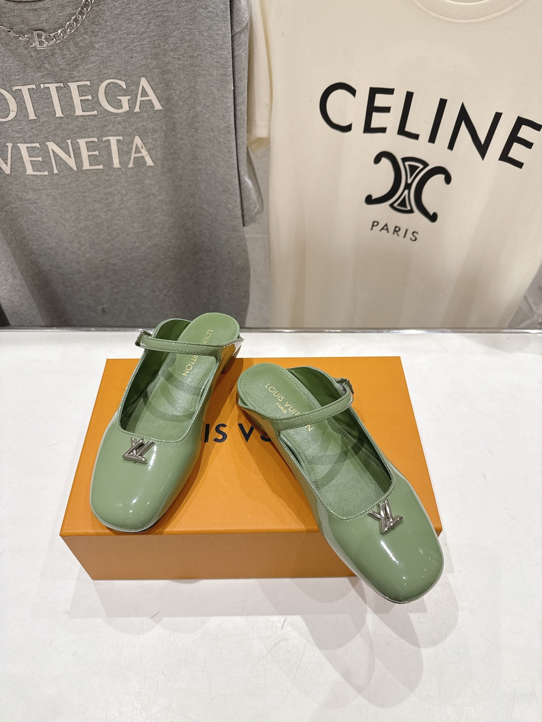 高版本出厂 Louis Vuitton ss26 new arrival LV驴牌春夏系列玛丽珍平底鞋半