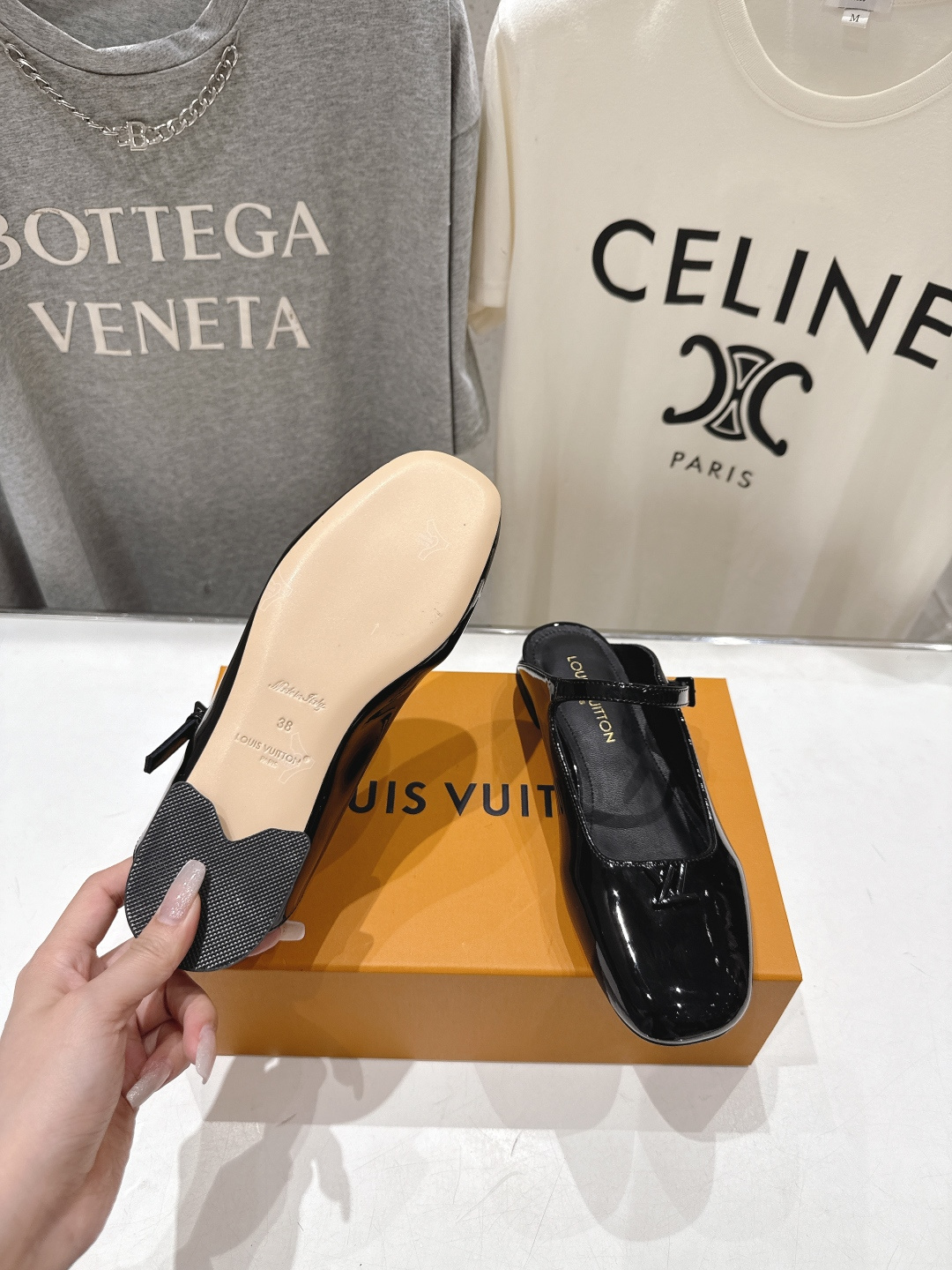 高版本出厂 Louis Vuitton ss26 new arrival LV驴牌春夏系列玛丽珍平底鞋半