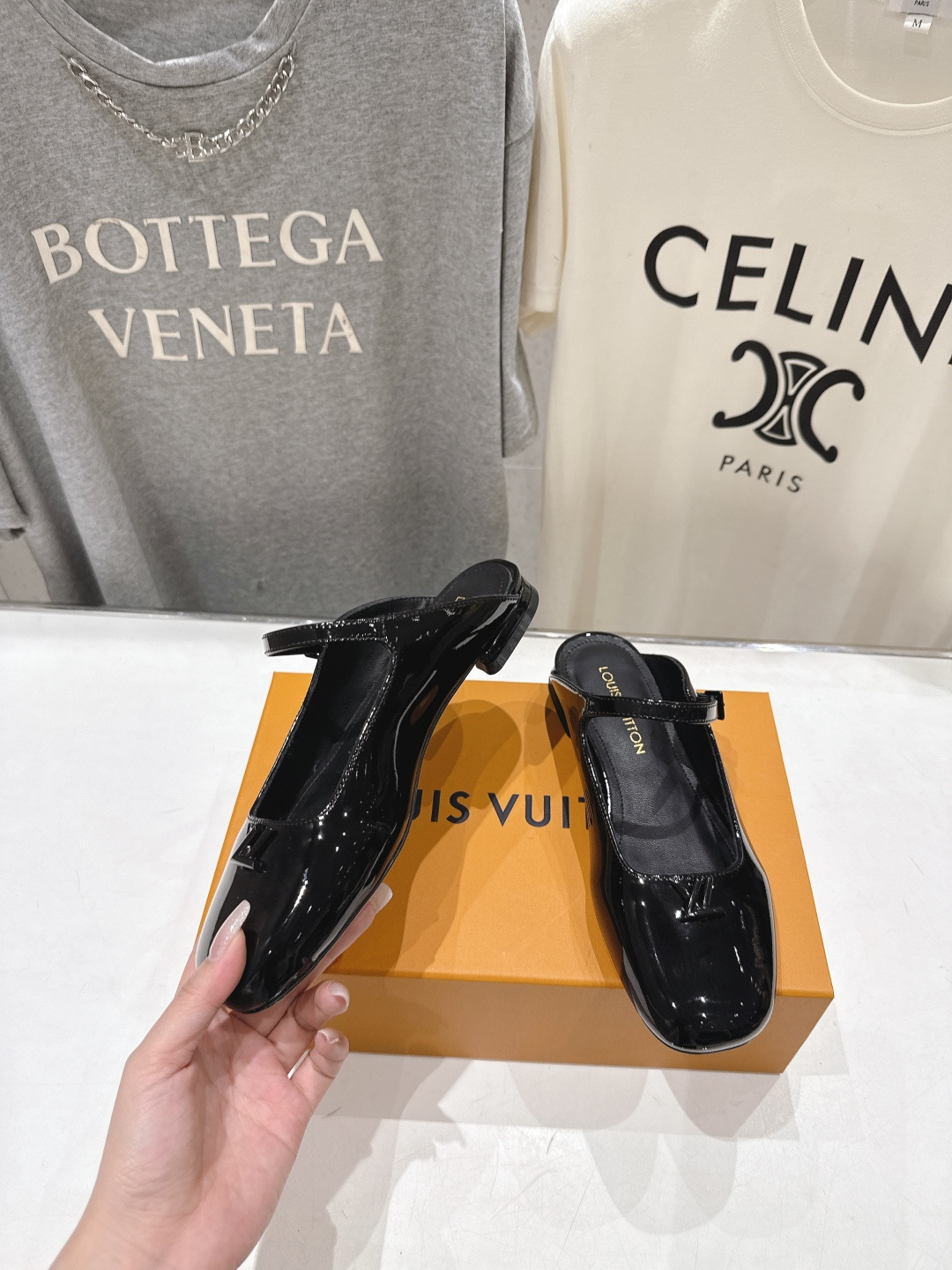 高版本出厂 Louis Vuitton ss26 new arrival LV驴牌春夏系列玛丽珍平底鞋半