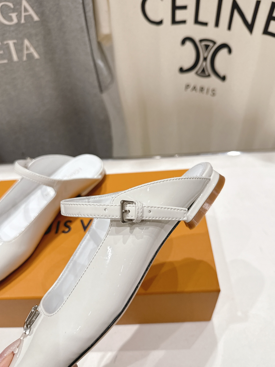 高版本出厂 Louis Vuitton ss26 new arrival LV驴牌春夏系列玛丽珍平底鞋半