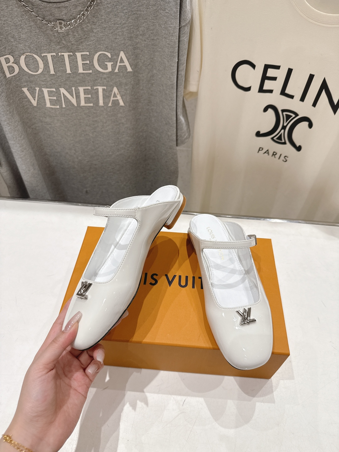 高版本出厂 Louis Vuitton ss26 new arrival LV驴牌春夏系列玛丽珍平底鞋半