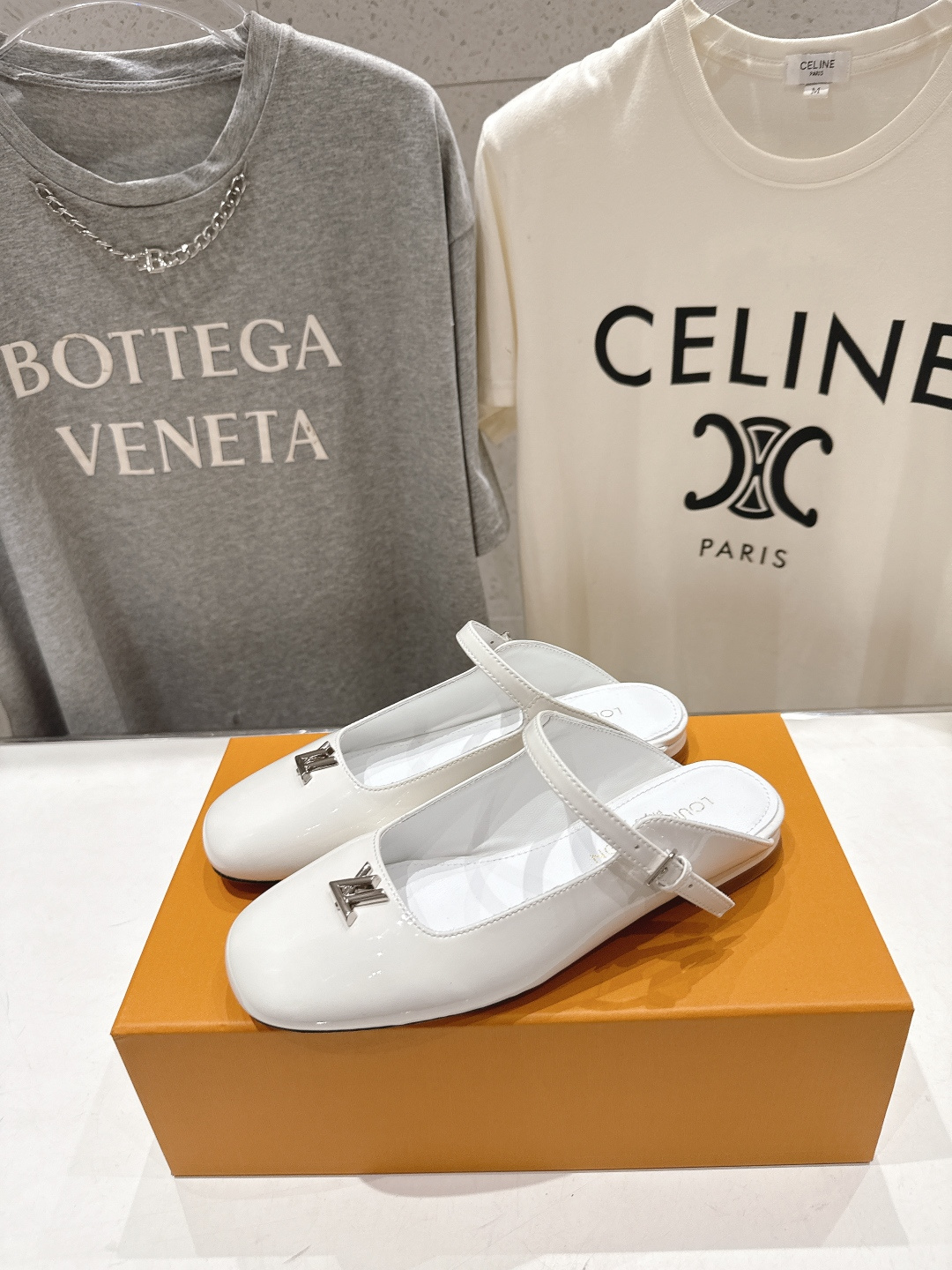 高版本出厂 Louis Vuitton ss26 new arrival LV驴牌春夏系列玛丽珍平底鞋半