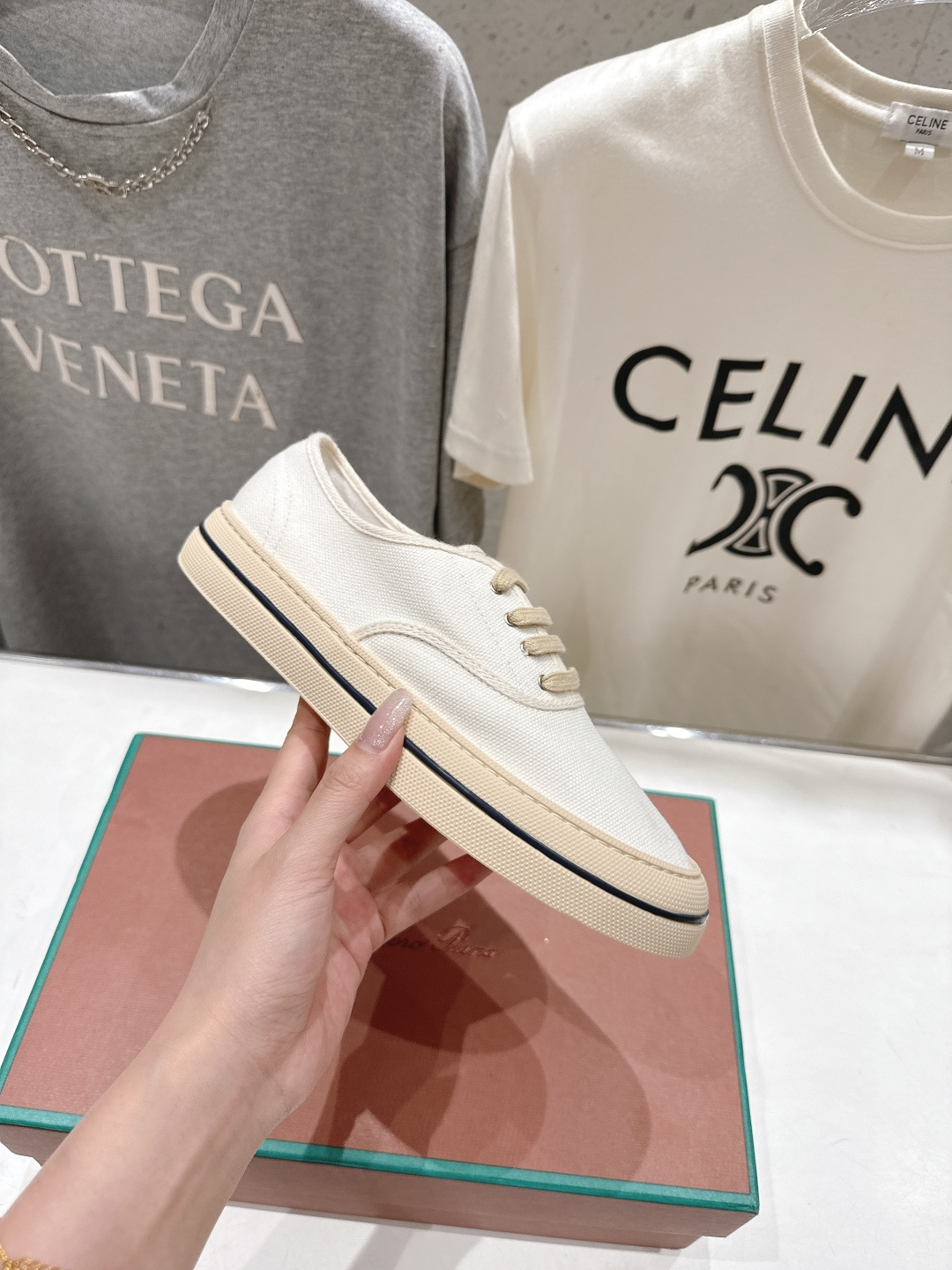 高版本出厂 男码+10 情侣款 Loro piana2026ss火爆新品帆布鞋发售Loro Piana(