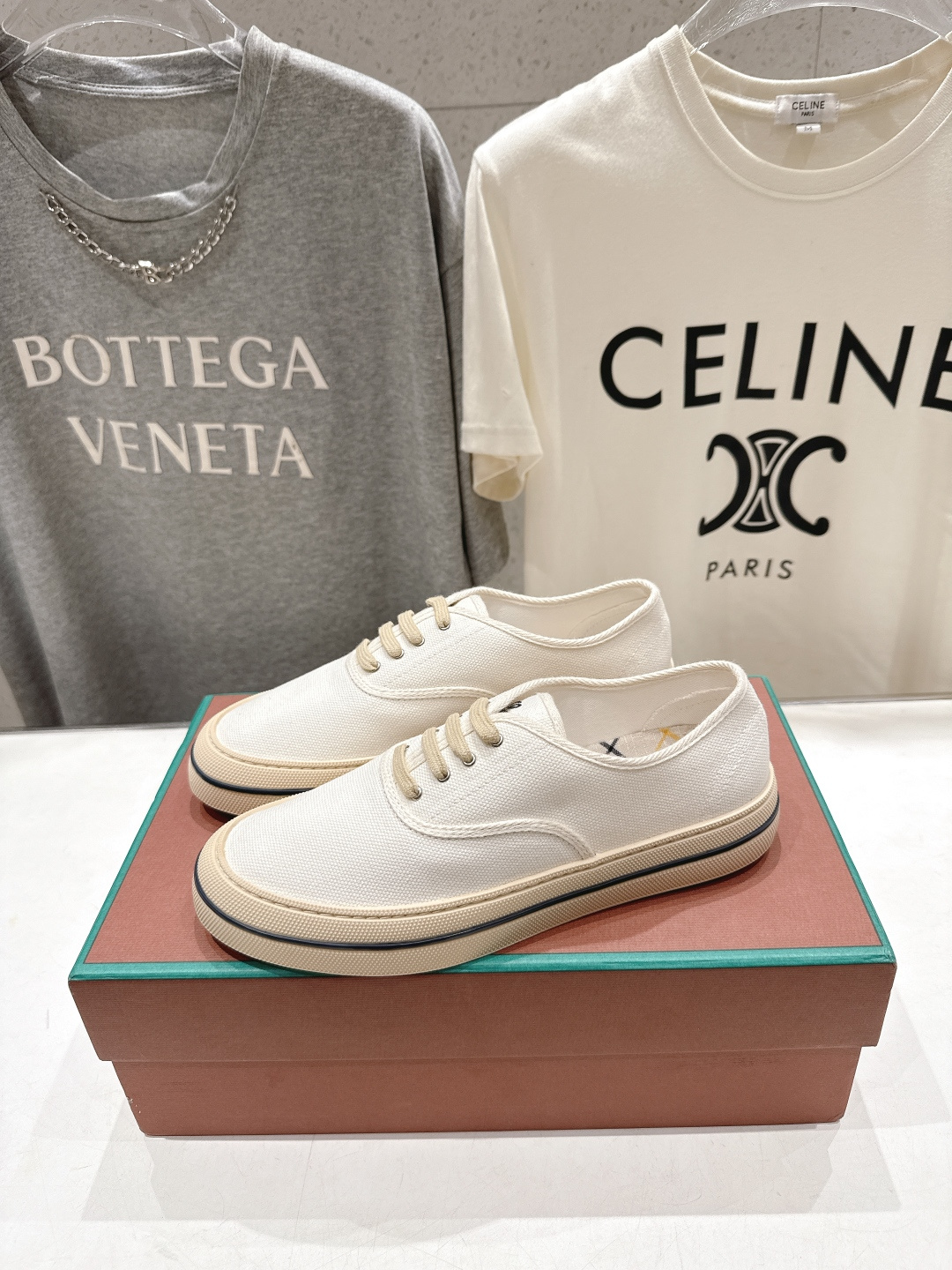 高版本出厂 男码+10 情侣款 Loro piana2026ss火爆新品帆布鞋发售Loro Piana(