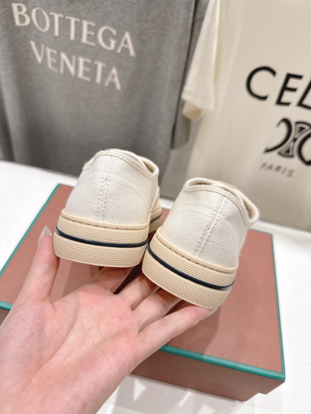 高版本出厂 男码+10 情侣款 Loro piana2026ss火爆新品帆布鞋发售Loro Piana(