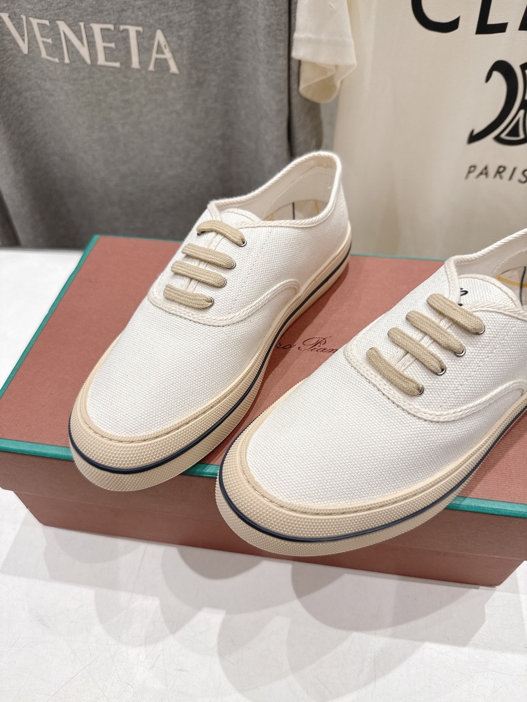 高版本出厂 男码+10 情侣款 Loro piana2026ss火爆新品帆布鞋发售Loro Piana(