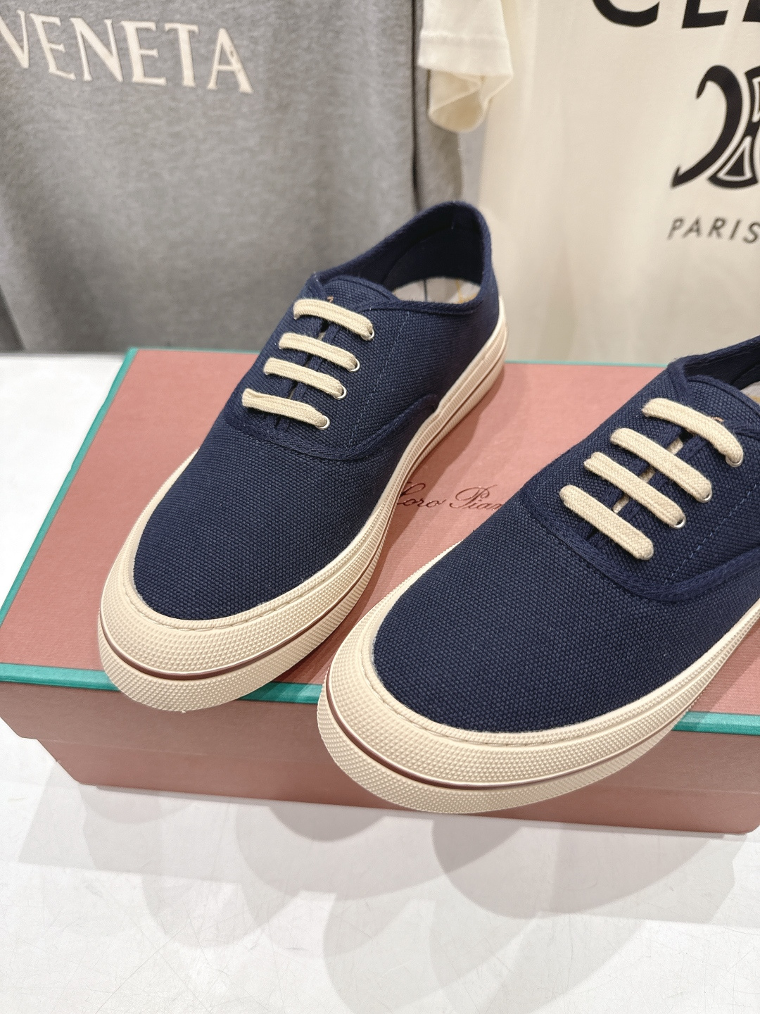 高版本出厂 男码+10 情侣款 Loro piana2026ss火爆新品帆布鞋发售Loro Piana(