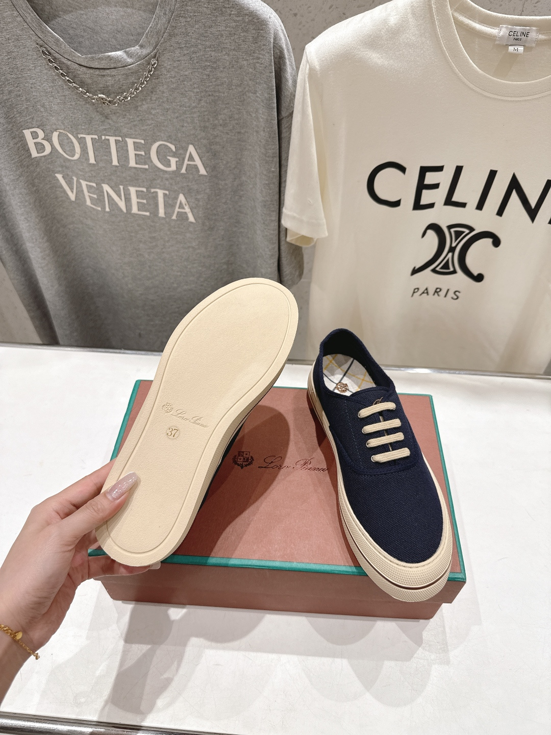 高版本出厂 男码+10 情侣款 Loro piana2026ss火爆新品帆布鞋发售Loro Piana(