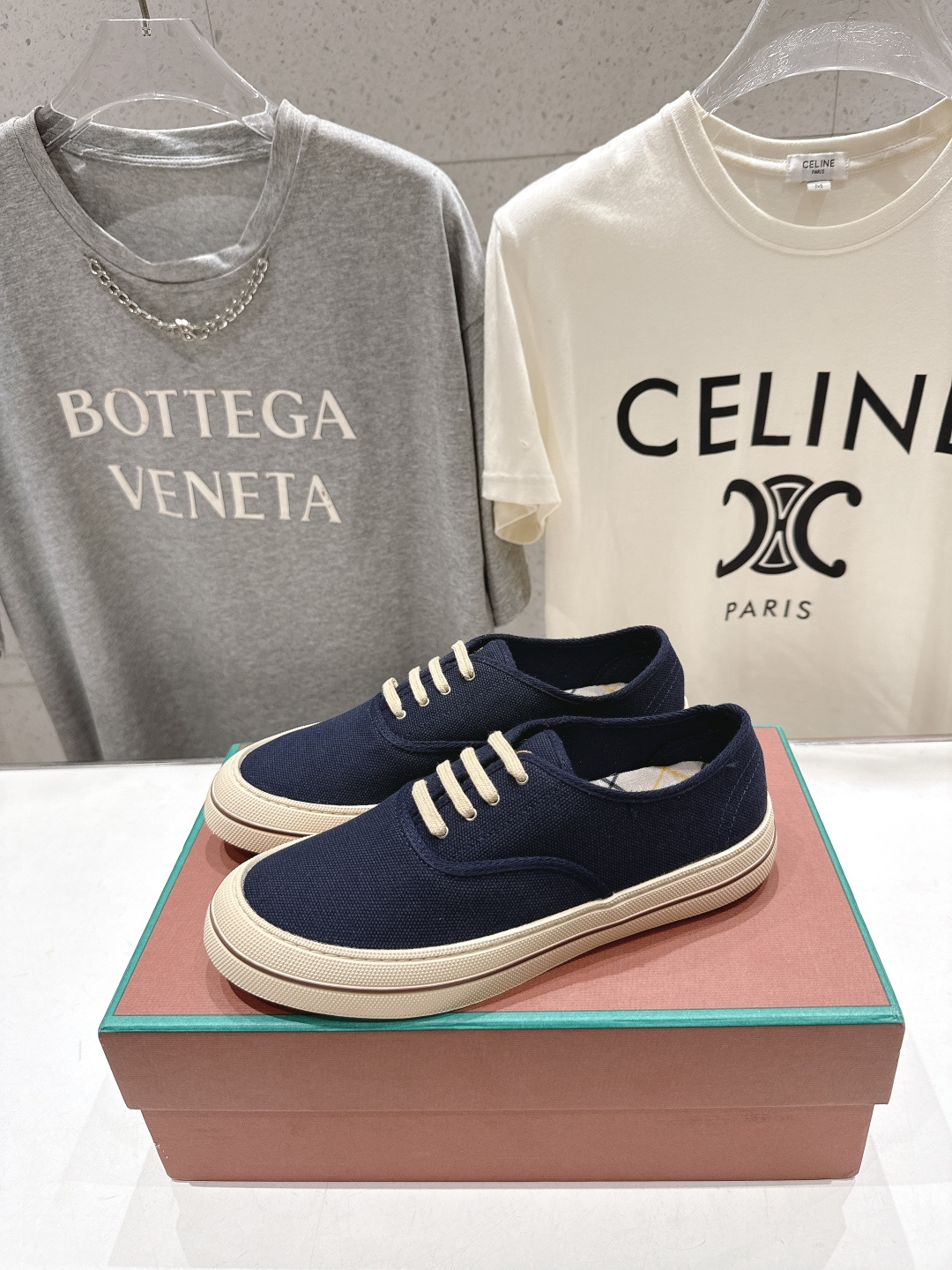 高版本出厂 男码+10 情侣款 Loro piana2026ss火爆新品帆布鞋发售Loro Piana(