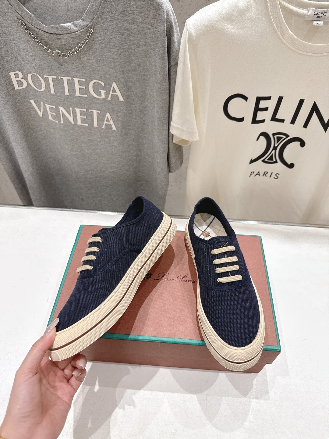 高版本出厂 男码+10 情侣款 Loro piana2026ss火爆新品帆布鞋发售Loro Piana(