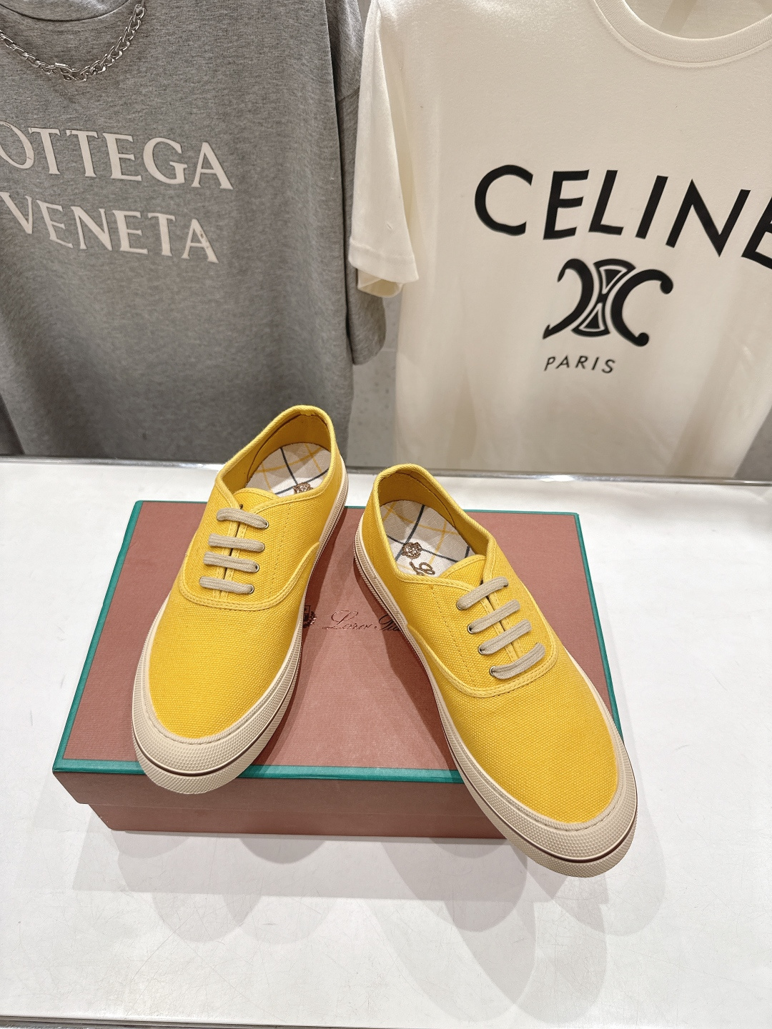 高版本出厂 男码+10 情侣款 Loro piana2026ss火爆新品帆布鞋发售Loro Piana(