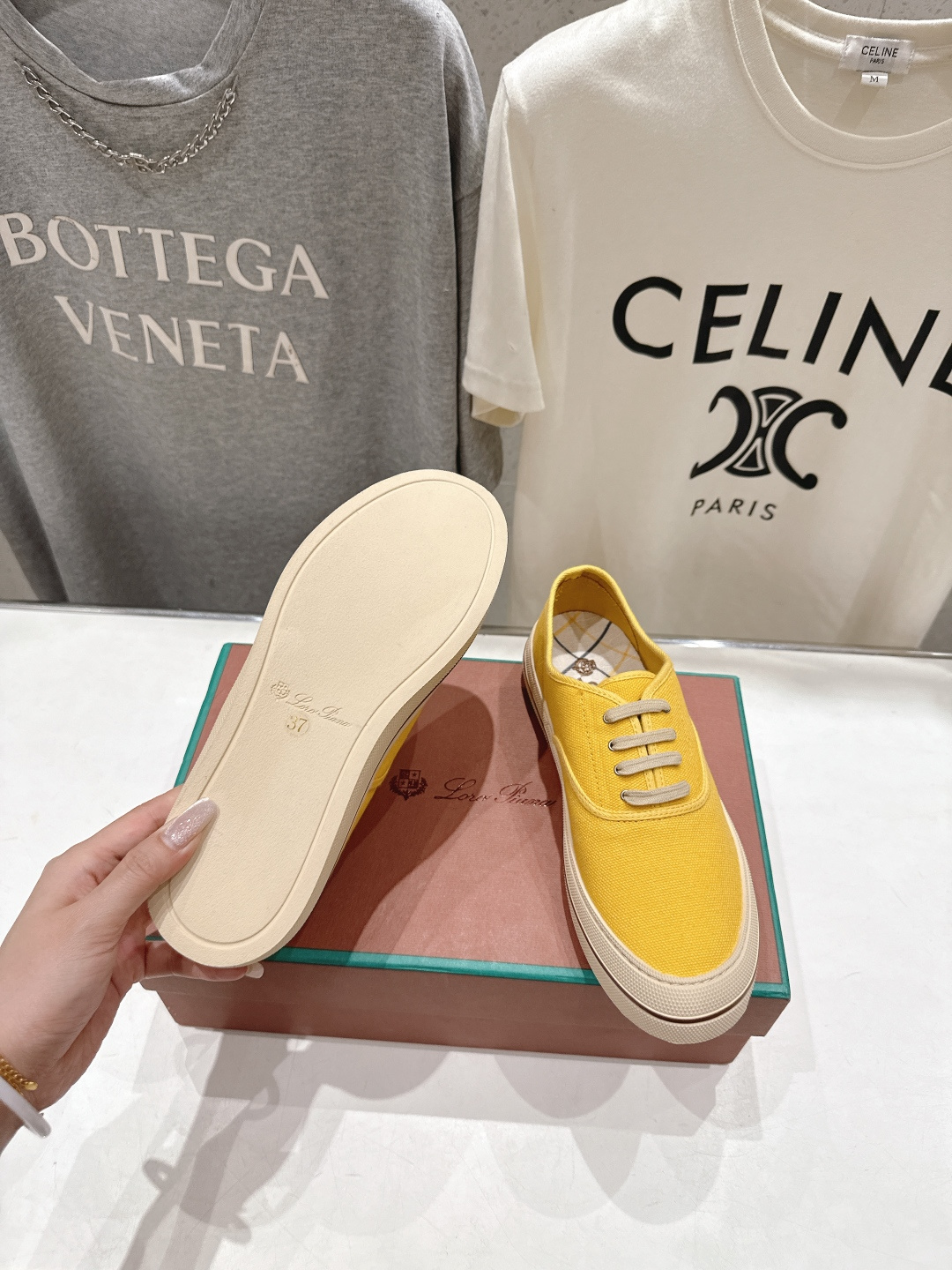 高版本出厂 男码+10 情侣款 Loro piana2026ss火爆新品帆布鞋发售Loro Piana(