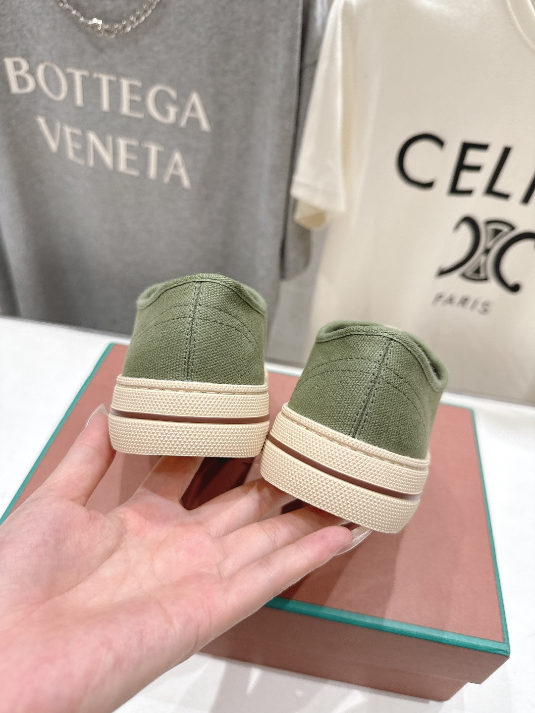 高版本出厂 男码+10 情侣款 Loro piana2026ss火爆新品帆布鞋发售Loro Piana(