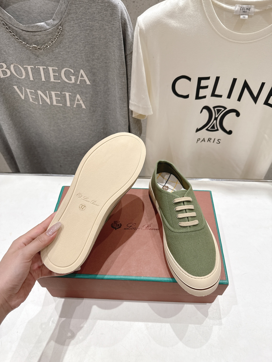 高版本出厂 男码+10 情侣款 Loro piana2026ss火爆新品帆布鞋发售Loro Piana(