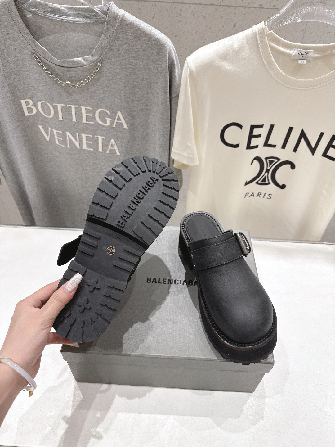 高版本出厂 BALENCIAG*/巴黎世家F046 2026ss新款大头皮鞋得比鞋半包乐福鞋TRACTO