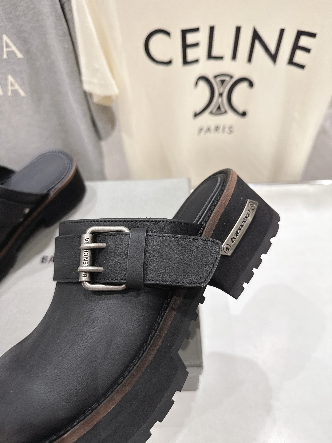 高版本出厂 BALENCIAG*/巴黎世家F046 2026ss新款大头皮鞋得比鞋半包乐福鞋TRACTO