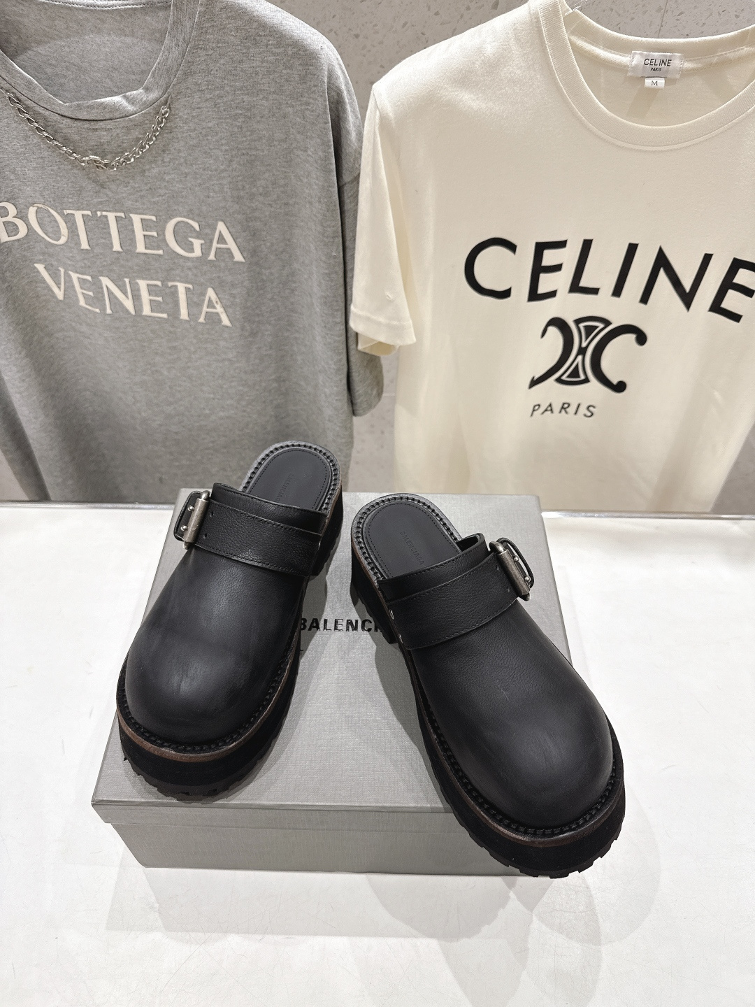 高版本出厂 BALENCIAG*/巴黎世家F046 2026ss新款大头皮鞋得比鞋半包乐福鞋TRACTO